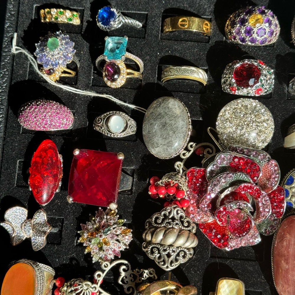 Collection of vintage cocktail rings . Size 8/9